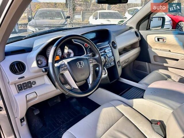 Сірий Хонда Пілот, об'ємом двигуна 3.5 л та пробігом 250 тис. км за 11800 $, фото 13 на Automoto.ua
