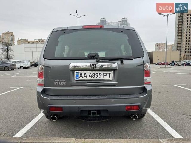Серый Хонда Пилот, объемом двигателя 3.47 л и пробегом 258 тыс. км за 9900 $, фото 6 на Automoto.ua