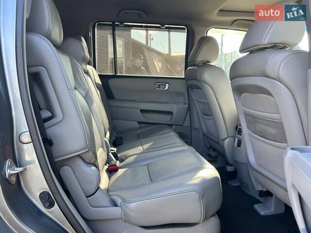Сірий Хонда Пілот, об'ємом двигуна 3.5 л та пробігом 250 тис. км за 11800 $, фото 30 на Automoto.ua