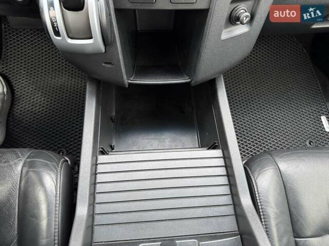 Серый Хонда Пилот, объемом двигателя 3.47 л и пробегом 258 тыс. км за 9900 $, фото 28 на Automoto.ua