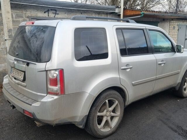 Серый Хонда Пилот, объемом двигателя 3.5 л и пробегом 250 тыс. км за 12000 $, фото 6 на Automoto.ua