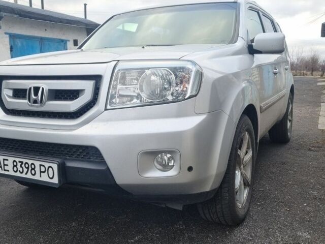 Серый Хонда Пилот, объемом двигателя 3.5 л и пробегом 250 тыс. км за 12000 $, фото 4 на Automoto.ua