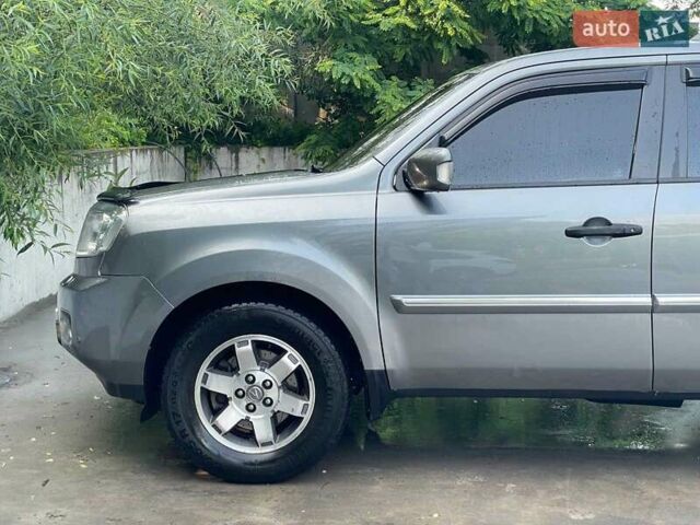 Сірий Хонда Пілот, об'ємом двигуна 3.5 л та пробігом 409 тис. км за 12240 $, фото 11 на Automoto.ua