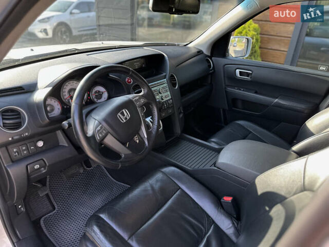 Сірий Хонда Пілот, об'ємом двигуна 3.47 л та пробігом 225 тис. км за 12700 $, фото 27 на Automoto.ua