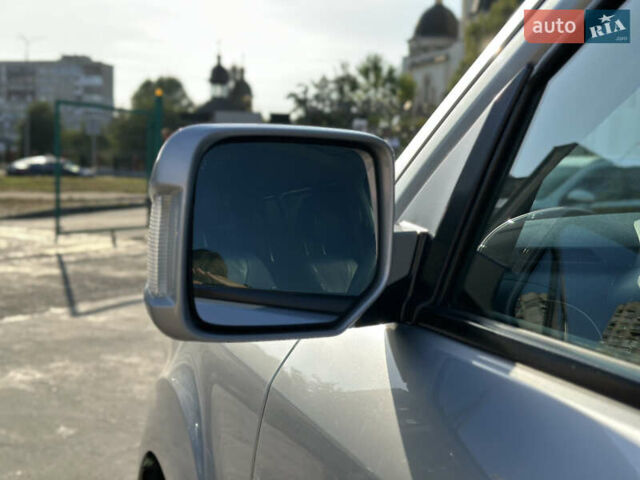 Сірий Хонда Пілот, об'ємом двигуна 3.47 л та пробігом 225 тис. км за 12700 $, фото 16 на Automoto.ua