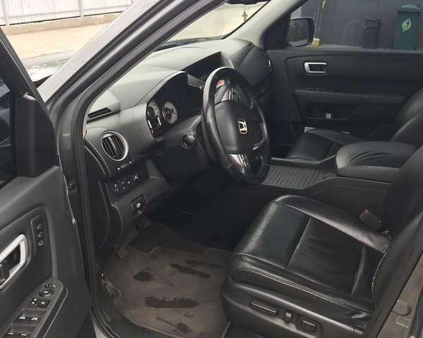 Сірий Хонда Пілот, об'ємом двигуна 3.47 л та пробігом 290 тис. км за 11000 $, фото 3 на Automoto.ua