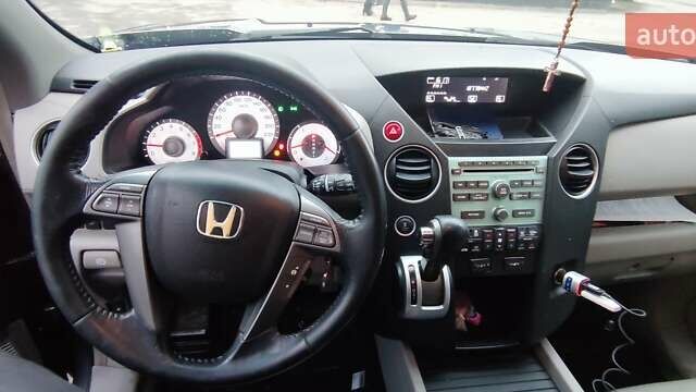 Серый Хонда Пилот, объемом двигателя 3.5 л и пробегом 345 тыс. км за 12999 $, фото 4 на Automoto.ua