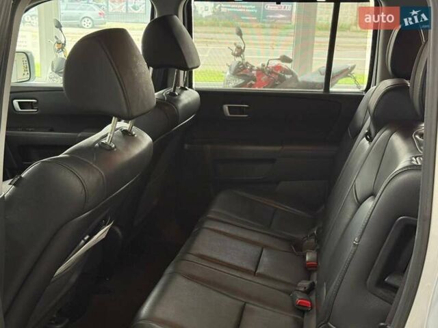 Сірий Хонда Пілот, об'ємом двигуна 3.47 л та пробігом 181 тис. км за 14990 $, фото 26 на Automoto.ua