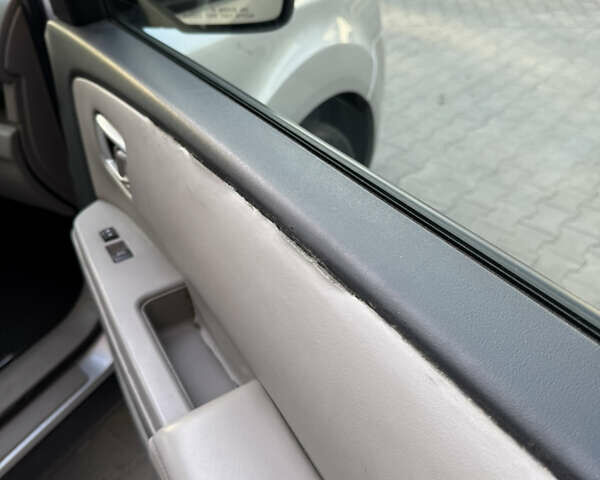 Сірий Хонда Пілот, об'ємом двигуна 3.47 л та пробігом 309 тис. км за 10500 $, фото 16 на Automoto.ua