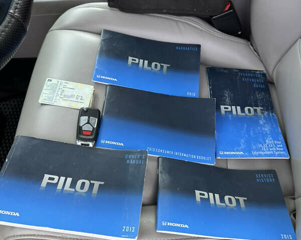 Сірий Хонда Пілот, об'ємом двигуна 3.47 л та пробігом 309 тис. км за 10500 $, фото 21 на Automoto.ua