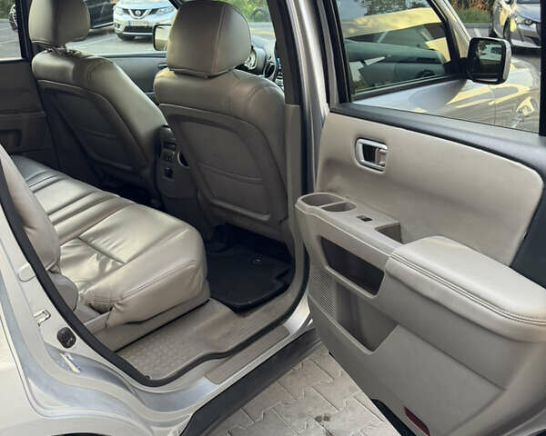 Сірий Хонда Пілот, об'ємом двигуна 3.47 л та пробігом 309 тис. км за 10500 $, фото 13 на Automoto.ua