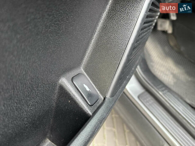 Сірий Хонда Пілот, об'ємом двигуна 3.5 л та пробігом 217 тис. км за 13500 $, фото 9 на Automoto.ua