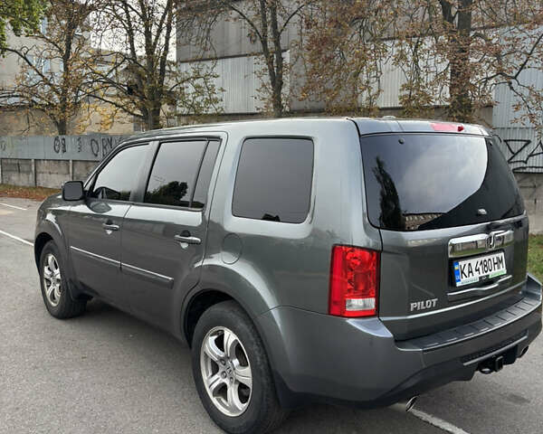 Сірий Хонда Пілот, об'ємом двигуна 3.47 л та пробігом 198 тис. км за 12500 $, фото 4 на Automoto.ua