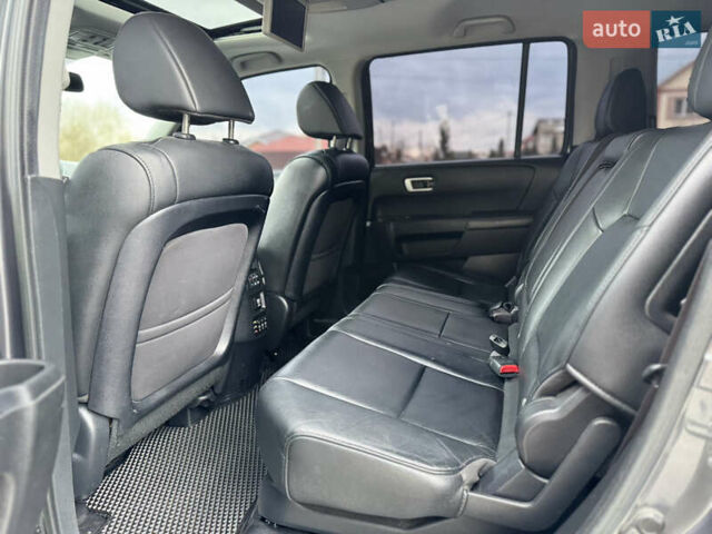 Сірий Хонда Пілот, об'ємом двигуна 3.5 л та пробігом 217 тис. км за 13500 $, фото 12 на Automoto.ua