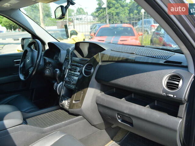 Сірий Хонда Пілот, об'ємом двигуна 3.47 л та пробігом 160 тис. км за 14550 $, фото 16 на Automoto.ua