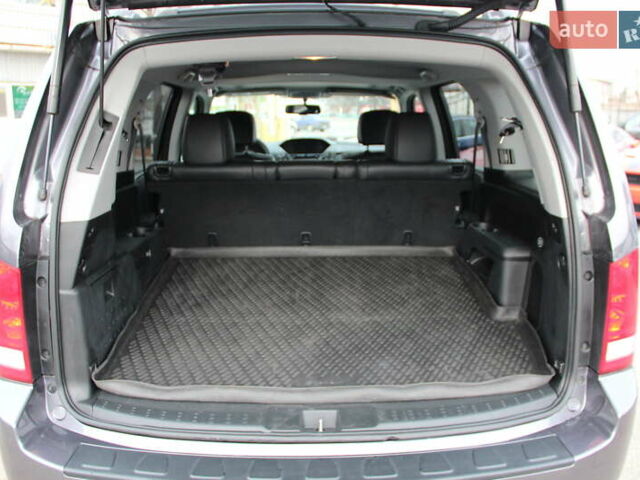 Сірий Хонда Пілот, об'ємом двигуна 3.47 л та пробігом 160 тис. км за 14550 $, фото 7 на Automoto.ua