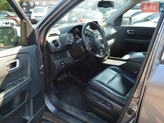 Сірий Хонда Пілот, об'ємом двигуна 3.47 л та пробігом 160 тис. км за 14550 $, фото 13 на Automoto.ua