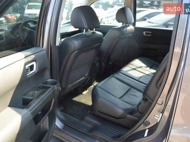 Сірий Хонда Пілот, об'ємом двигуна 3.47 л та пробігом 160 тис. км за 14550 $, фото 18 на Automoto.ua