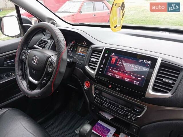 Сірий Хонда Пілот, об'ємом двигуна 3.47 л та пробігом 104 тис. км за 18400 $, фото 11 на Automoto.ua