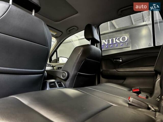 Сірий Хонда Пілот, об'ємом двигуна 3.5 л та пробігом 69 тис. км за 24500 $, фото 30 на Automoto.ua