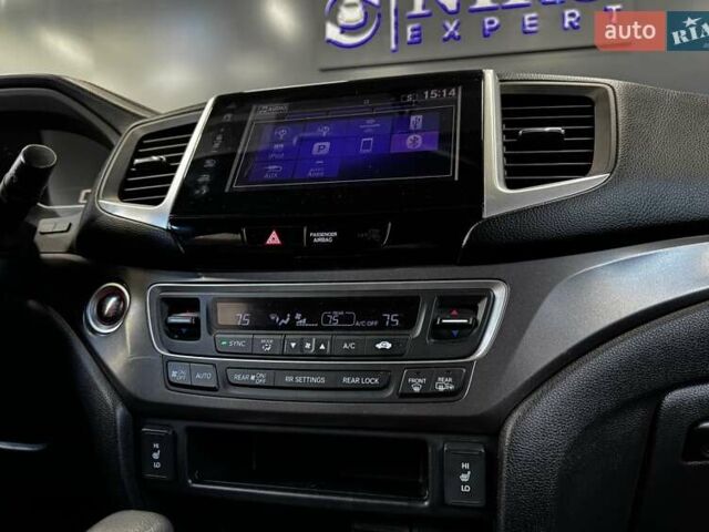 Сірий Хонда Пілот, об'ємом двигуна 3.5 л та пробігом 69 тис. км за 24500 $, фото 32 на Automoto.ua