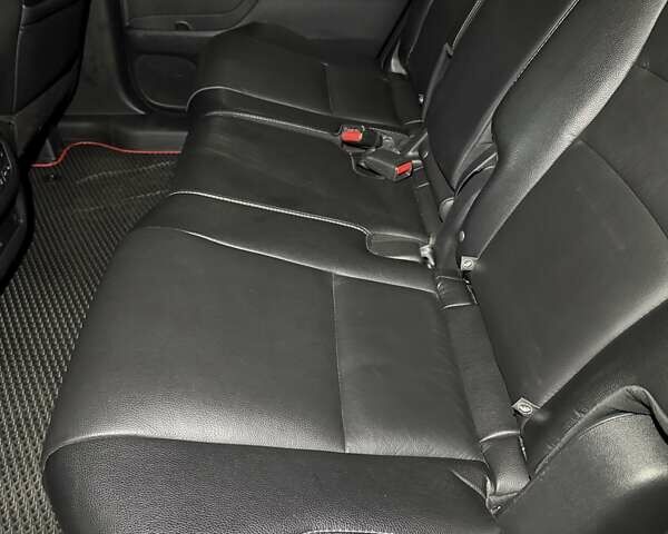 Серый Хонда Пилот, объемом двигателя 3 л и пробегом 125 тыс. км за 23000 $, фото 25 на Automoto.ua