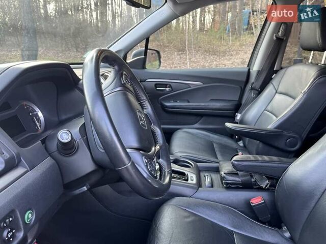 Серый Хонда Пилот, объемом двигателя 3.47 л и пробегом 184 тыс. км за 18500 $, фото 18 на Automoto.ua