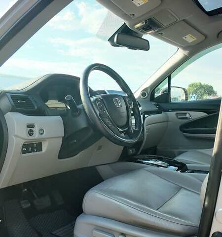 Серый Хонда Пилот, объемом двигателя 3.5 л и пробегом 88 тыс. км за 19900 $, фото 6 на Automoto.ua