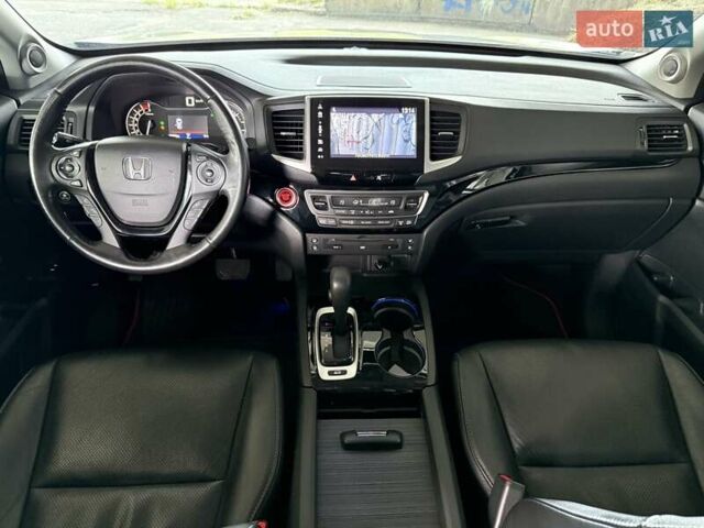 Серый Хонда Пилот, объемом двигателя 3 л и пробегом 125 тыс. км за 23500 $, фото 22 на Automoto.ua