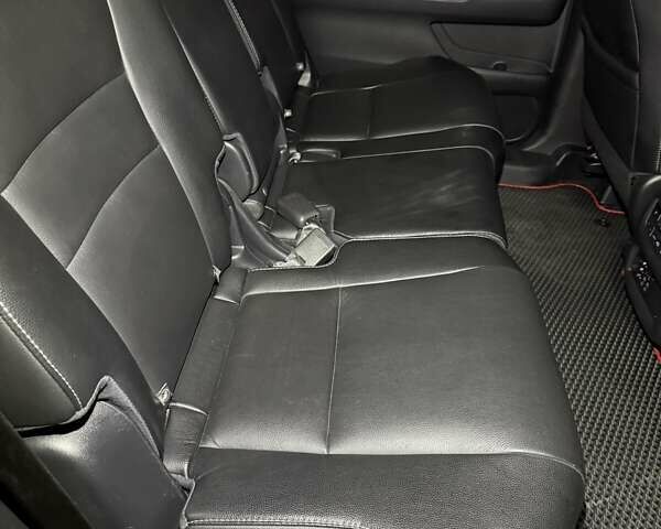 Серый Хонда Пилот, объемом двигателя 3 л и пробегом 125 тыс. км за 23000 $, фото 24 на Automoto.ua