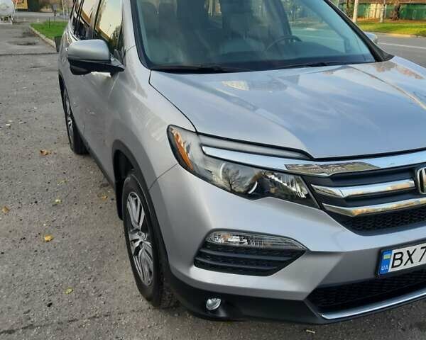 Серый Хонда Пилот, объемом двигателя 3.5 л и пробегом 86 тыс. км за 25300 $, фото 2 на Automoto.ua