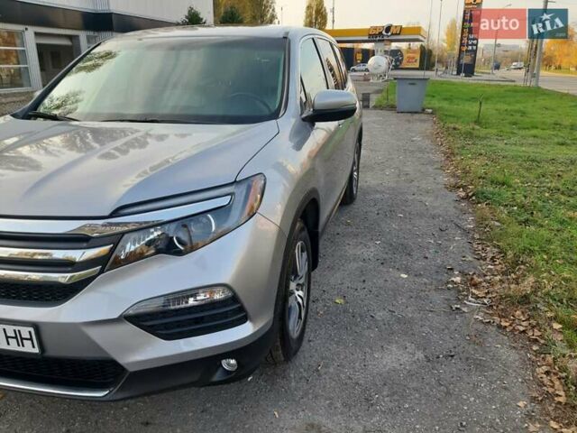 Серый Хонда Пилот, объемом двигателя 3.5 л и пробегом 86 тыс. км за 25300 $, фото 1 на Automoto.ua