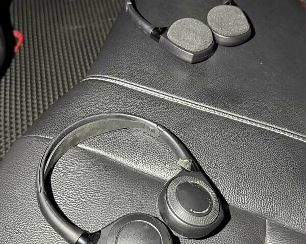 Серый Хонда Пилот, объемом двигателя 3 л и пробегом 125 тыс. км за 23000 $, фото 28 на Automoto.ua