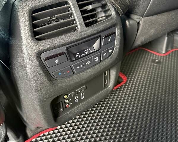 Серый Хонда Пилот, объемом двигателя 3 л и пробегом 125 тыс. км за 23500 $, фото 30 на Automoto.ua