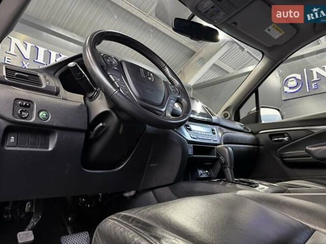 Сірий Хонда Пілот, об'ємом двигуна 3.5 л та пробігом 69 тис. км за 24500 $, фото 28 на Automoto.ua