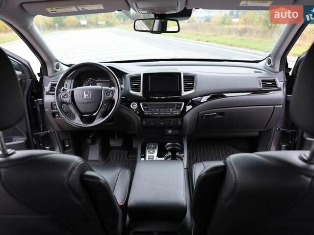 Серый Хонда Пилот, объемом двигателя 3.47 л и пробегом 81 тыс. км за 25000 $, фото 13 на Automoto.ua