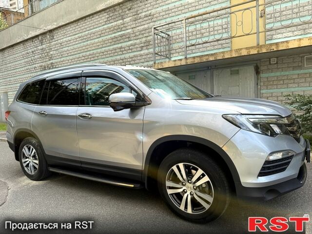 Хонда Пилот 2018 в Киеве на Automoto.ua Серый Хонда Пилот, объемом двигателя 3 л и пробегом 125 тыс. км за 22800 $, фото 5 на Automoto.ua