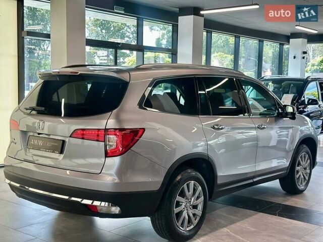 Хонда Пілот 2018 у Львові на Automoto.ua Сірий Хонда Пілот, об'ємом двигуна 3 л та пробігом 147 тис. км за 23900 $, фото 36 на Automoto.ua