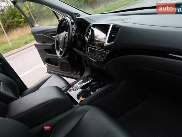 Серый Хонда Пилот, объемом двигателя 3.47 л и пробегом 81 тыс. км за 25000 $, фото 14 на Automoto.ua