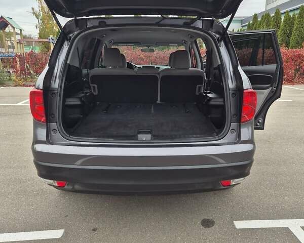 Хонда Пилот 2018 в Киеве на Automoto.ua Серый Хонда Пилот, объемом двигателя 3.47 л и пробегом 86 тыс. км за 21500 $, фото 16 на Automoto.ua