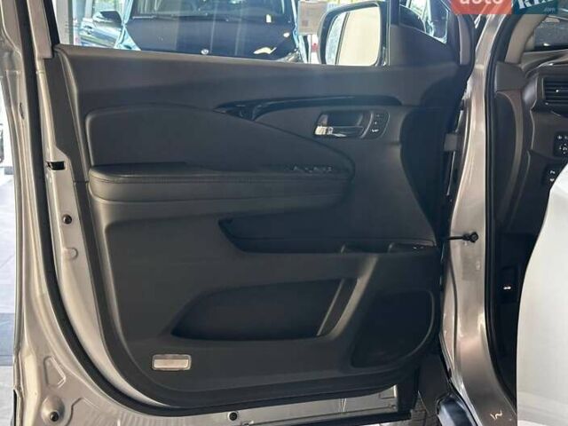 Серый Хонда Пилот, объемом двигателя 3 л и пробегом 147 тыс. км за 23900 $, фото 13 на Automoto.ua