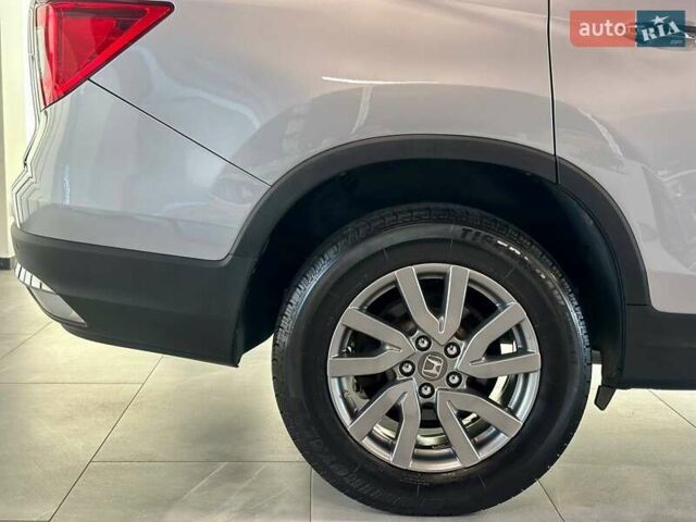Серый Хонда Пилот, объемом двигателя 3 л и пробегом 147 тыс. км за 23900 $, фото 7 на Automoto.ua