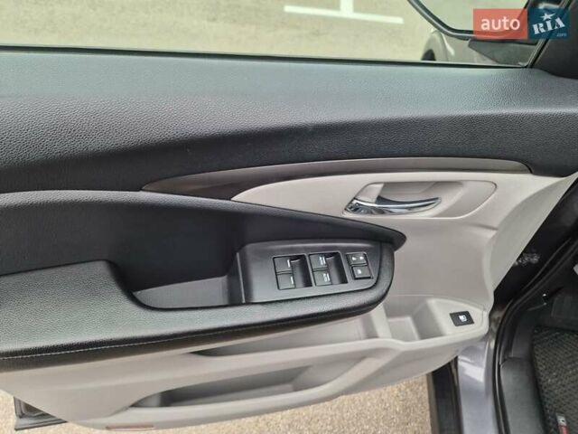 Хонда Пилот 2018 в Киеве на Automoto.ua Серый Хонда Пилот, объемом двигателя 3.47 л и пробегом 86 тыс. км за 21500 $, фото 21 на Automoto.ua