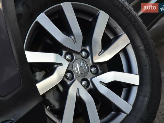 Сірий Хонда Пілот, об'ємом двигуна 3.5 л та пробігом 107 тис. км за 23950 $, фото 5 на Automoto.ua
