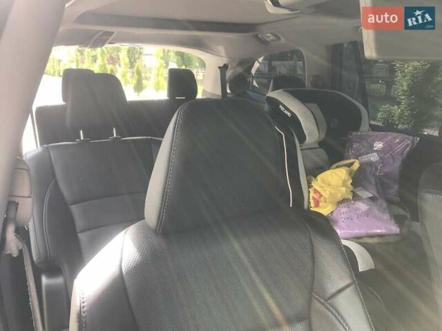 Серый Хонда Пилот, объемом двигателя 3.47 л и пробегом 91 тыс. км за 28000 $, фото 24 на Automoto.ua