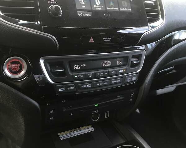 Серый Хонда Пилот, объемом двигателя 3.47 л и пробегом 91 тыс. км за 28000 $, фото 18 на Automoto.ua