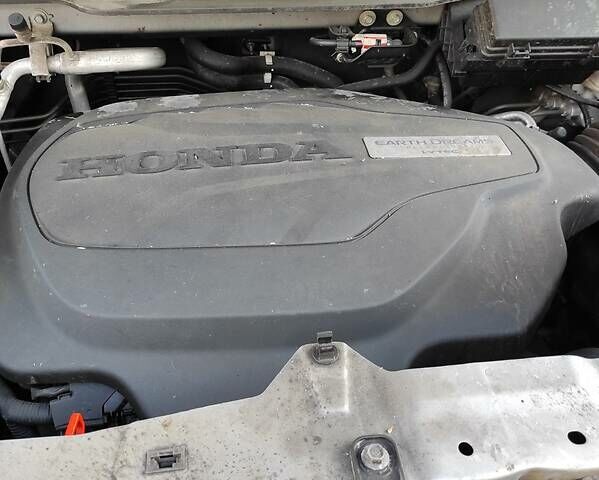 Серый Хонда Пилот, объемом двигателя 3.5 л и пробегом 155 тыс. км за 20000 $, фото 16 на Automoto.ua