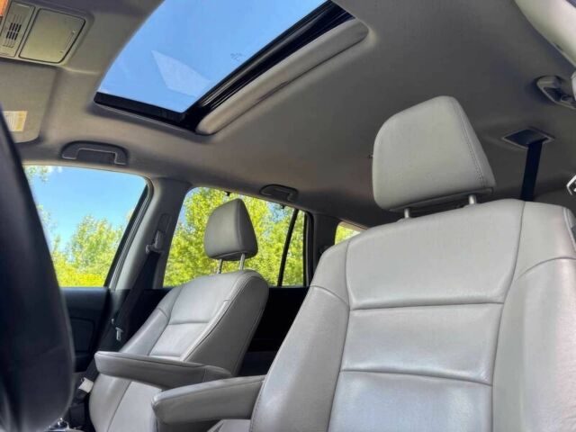 Сірий Хонда Пілот, об'ємом двигуна 3.5 л та пробігом 35 тис. км за 23000 $, фото 8 на Automoto.ua