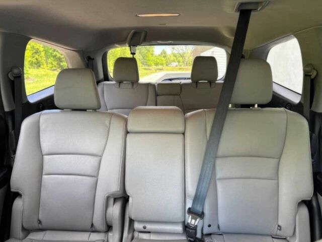 Сірий Хонда Пілот, об'ємом двигуна 3.5 л та пробігом 35 тис. км за 23000 $, фото 11 на Automoto.ua