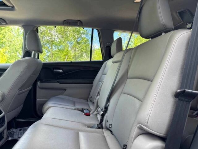 Сірий Хонда Пілот, об'ємом двигуна 3.5 л та пробігом 35 тис. км за 23000 $, фото 12 на Automoto.ua